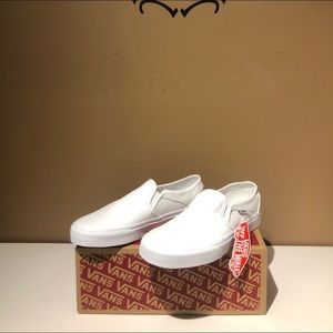 Women’s Vans slip ons